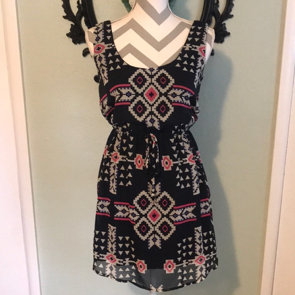 Light and breezy boho dress - Picture 1 of 7